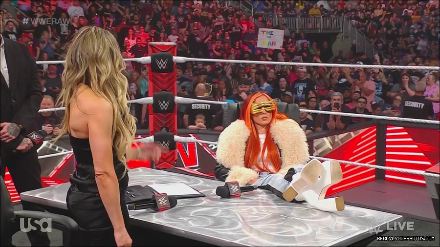 WWE_Monday_Night_Raw_2023_05_22_720p_HDTV_x264-NWCHD_mp4_005066182.jpg