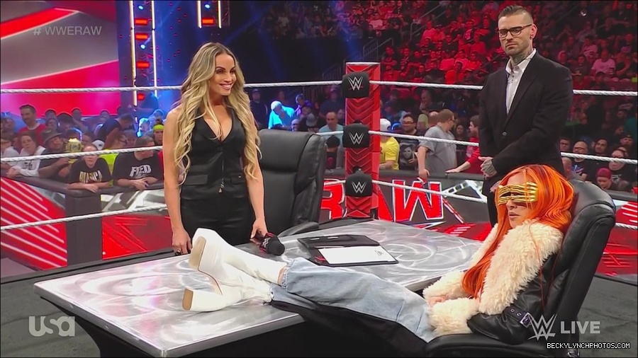 WWE_Monday_Night_Raw_2023_05_22_720p_HDTV_x264-NWCHD_mp4_005068584.jpg