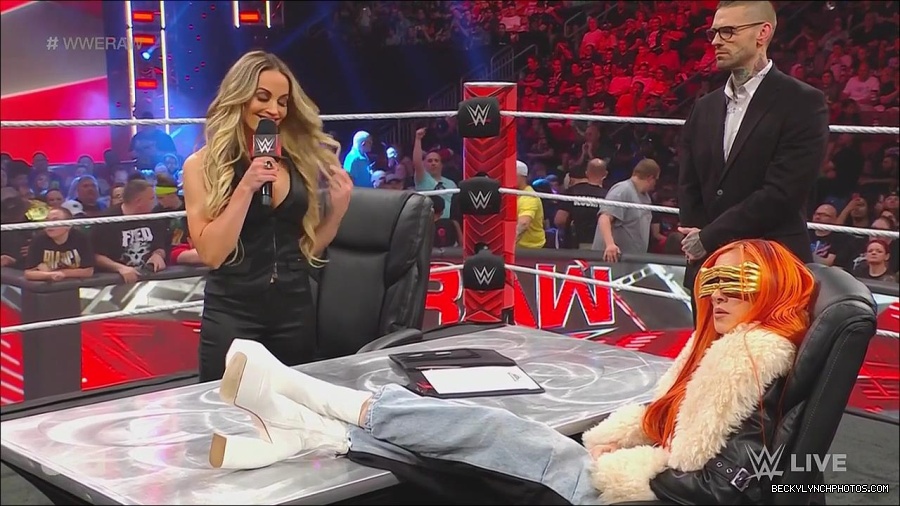 WWE_Monday_Night_Raw_2023_05_22_720p_HDTV_x264-NWCHD_mp4_005071387.jpg