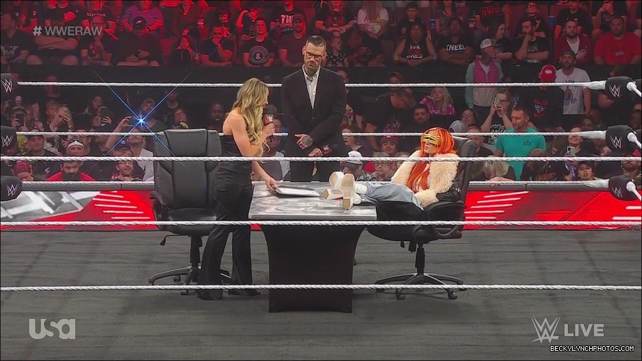 WWE_Monday_Night_Raw_2023_05_22_720p_HDTV_x264-NWCHD_mp4_005075391.jpg