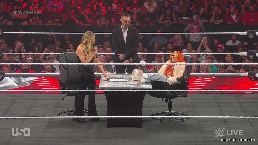 WWE_Monday_Night_Raw_2023_05_22_720p_HDTV_x264-NWCHD_mp4_005077393.jpg