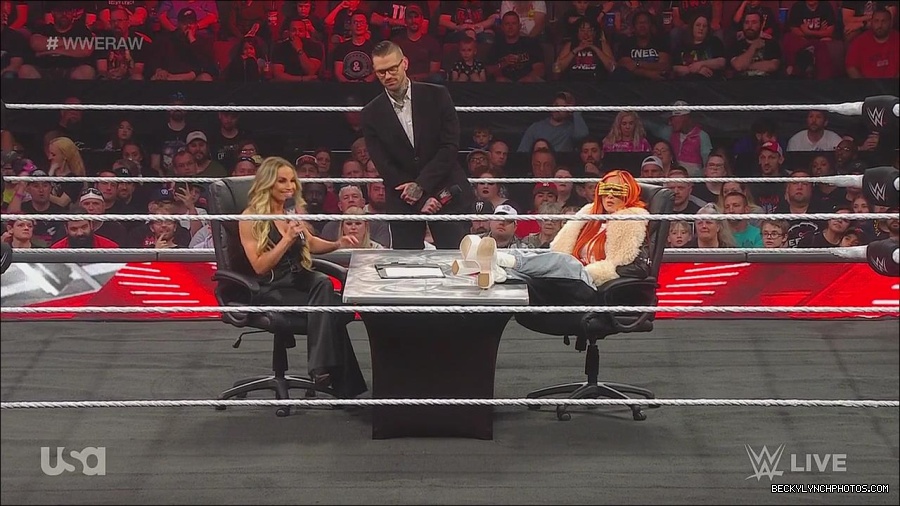 WWE_Monday_Night_Raw_2023_05_22_720p_HDTV_x264-NWCHD_mp4_005114230.jpg