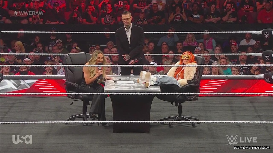 WWE_Monday_Night_Raw_2023_05_22_720p_HDTV_x264-NWCHD_mp4_005114630.jpg