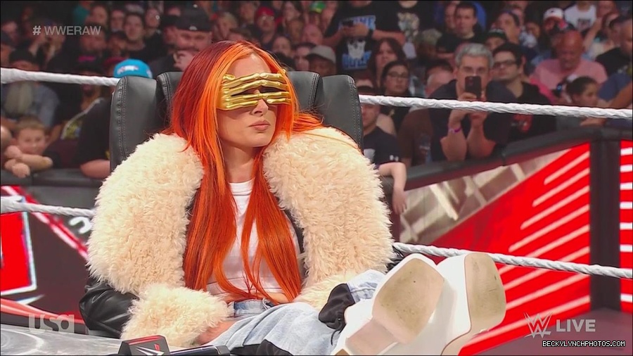 WWE_Monday_Night_Raw_2023_05_22_720p_HDTV_x264-NWCHD_mp4_005119835.jpg