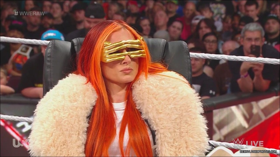 WWE_Monday_Night_Raw_2023_05_22_720p_HDTV_x264-NWCHD_mp4_005141857.jpg