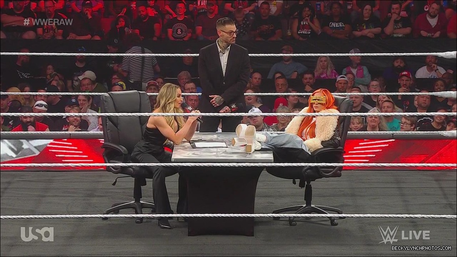 WWE_Monday_Night_Raw_2023_05_22_720p_HDTV_x264-NWCHD_mp4_005145861.jpg