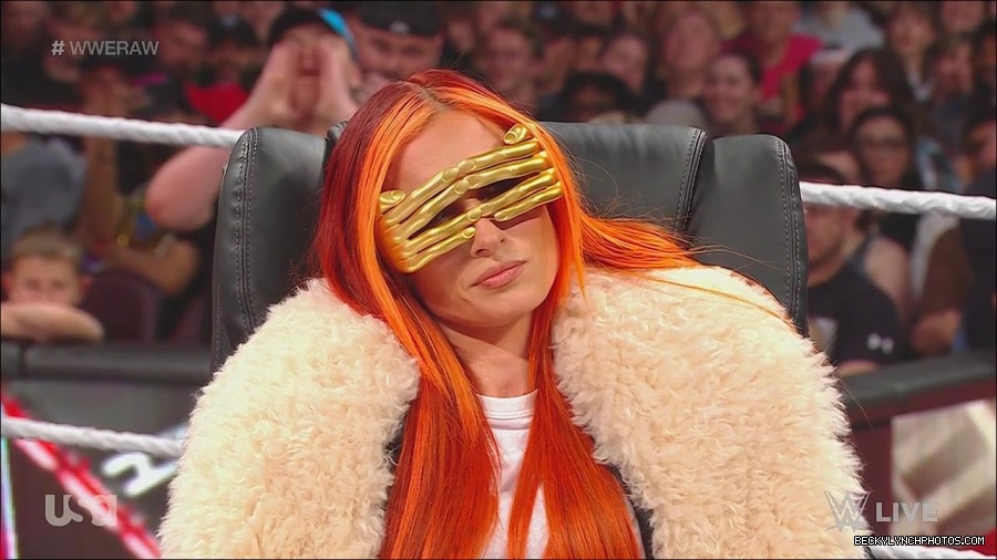 WWE_Monday_Night_Raw_2023_05_22_720p_HDTV_x264-NWCHD_mp4_005169885.jpg