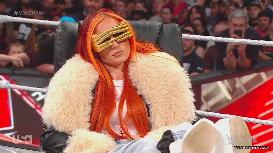 WWE_Monday_Night_Raw_2023_05_22_720p_HDTV_x264-NWCHD_mp4_005179094.jpg