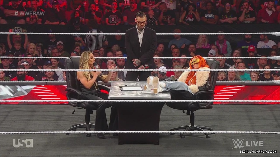 WWE_Monday_Night_Raw_2023_05_22_720p_HDTV_x264-NWCHD_mp4_005181096.jpg