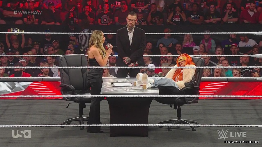 WWE_Monday_Night_Raw_2023_05_22_720p_HDTV_x264-NWCHD_mp4_005185901.jpg