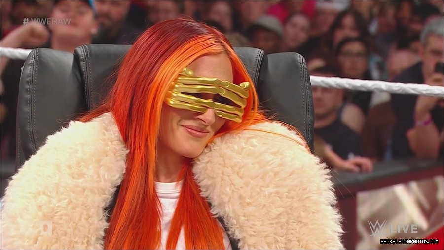 WWE_Monday_Night_Raw_2023_05_22_720p_HDTV_x264-NWCHD_mp4_005195511.jpg