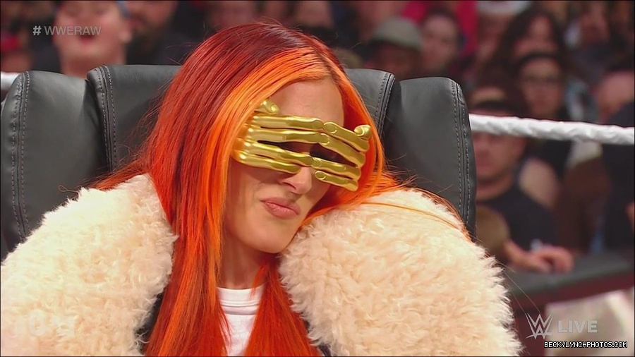 WWE_Monday_Night_Raw_2023_05_22_720p_HDTV_x264-NWCHD_mp4_005197112.jpg