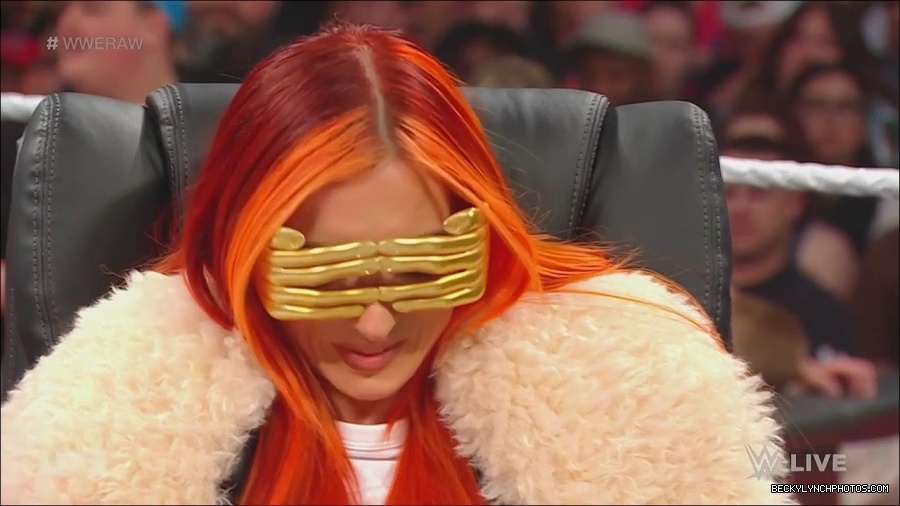 WWE_Monday_Night_Raw_2023_05_22_720p_HDTV_x264-NWCHD_mp4_005197913.jpg