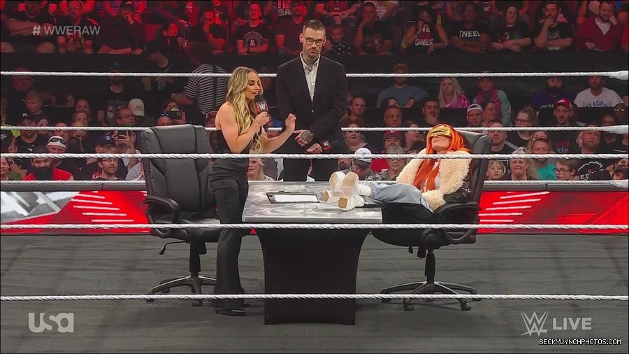 WWE_Monday_Night_Raw_2023_05_22_720p_HDTV_x264-NWCHD_mp4_005201917.jpg