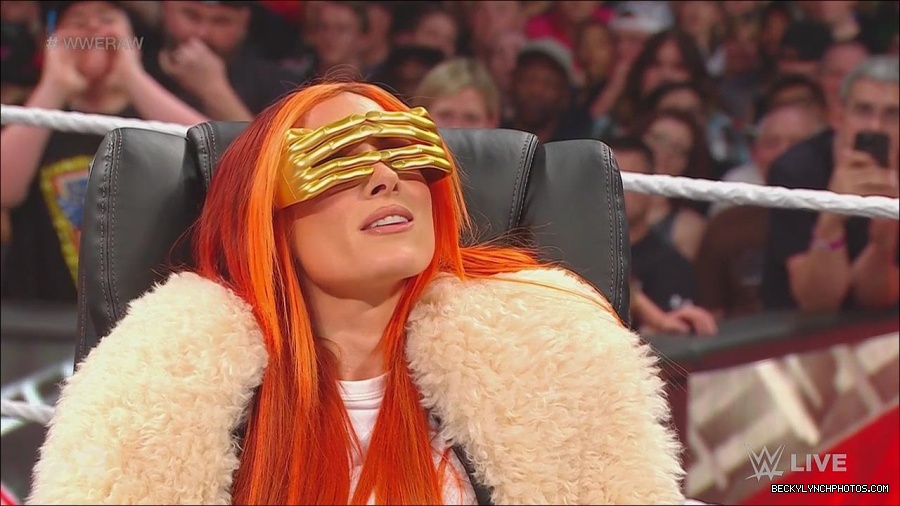 WWE_Monday_Night_Raw_2023_05_22_720p_HDTV_x264-NWCHD_mp4_005211126.jpg