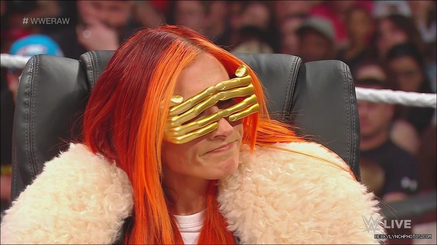 WWE_Monday_Night_Raw_2023_05_22_720p_HDTV_x264-NWCHD_mp4_005235951.jpg