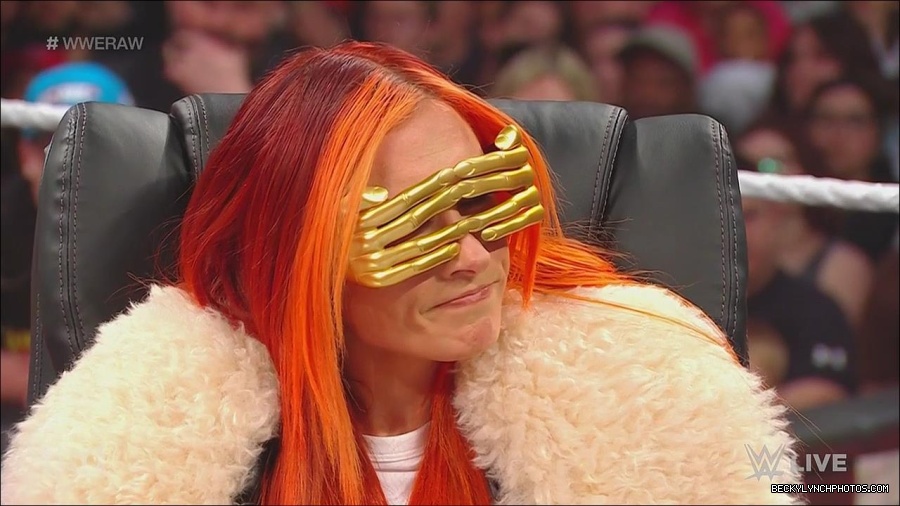 WWE_Monday_Night_Raw_2023_05_22_720p_HDTV_x264-NWCHD_mp4_005237152.jpg