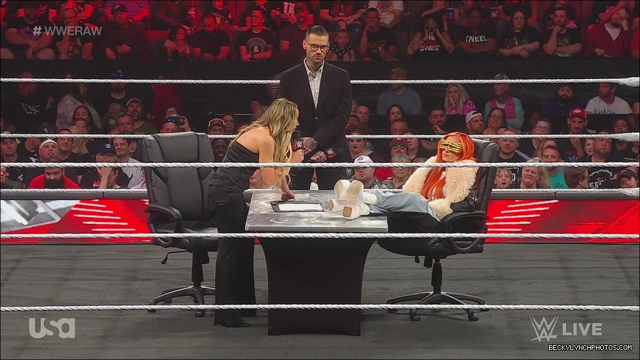 WWE_Monday_Night_Raw_2023_05_22_720p_HDTV_x264-NWCHD_mp4_005257573.jpg