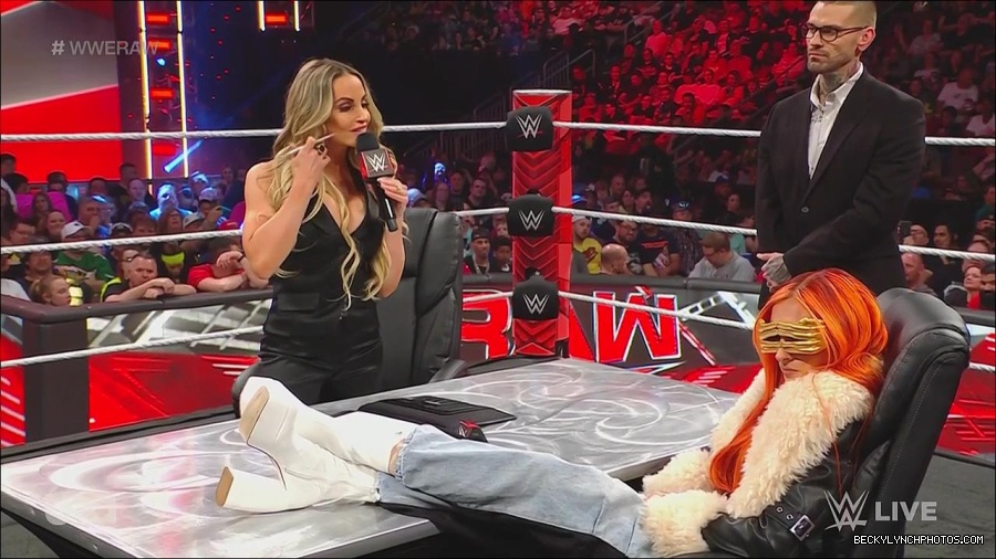 WWE_Monday_Night_Raw_2023_05_22_720p_HDTV_x264-NWCHD_mp4_005275190.jpg