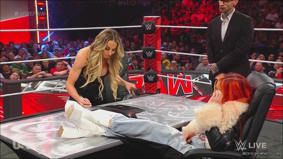 WWE_Monday_Night_Raw_2023_05_22_720p_HDTV_x264-NWCHD_mp4_005289204.jpg