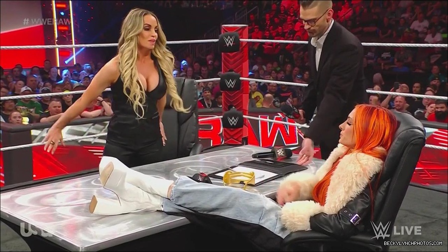 WWE_Monday_Night_Raw_2023_05_22_720p_HDTV_x264-NWCHD_mp4_005292808.jpg