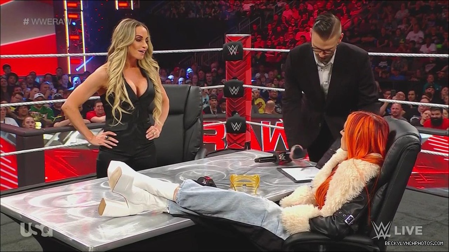 WWE_Monday_Night_Raw_2023_05_22_720p_HDTV_x264-NWCHD_mp4_005294009.jpg