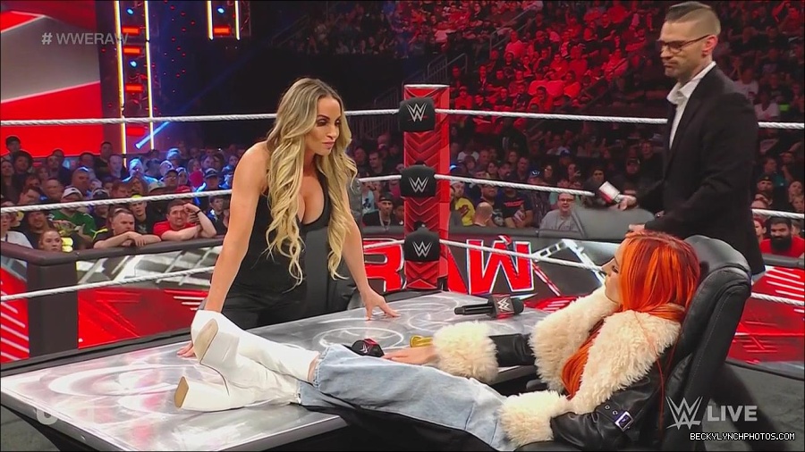 WWE_Monday_Night_Raw_2023_05_22_720p_HDTV_x264-NWCHD_mp4_005296412.jpg