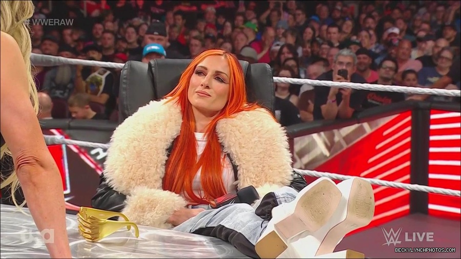 WWE_Monday_Night_Raw_2023_05_22_720p_HDTV_x264-NWCHD_mp4_005304019.jpg