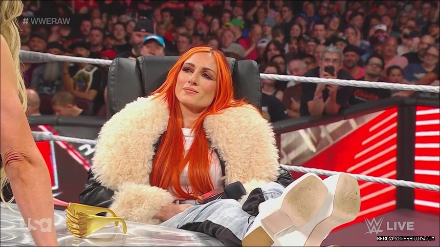 WWE_Monday_Night_Raw_2023_05_22_720p_HDTV_x264-NWCHD_mp4_005304420.jpg