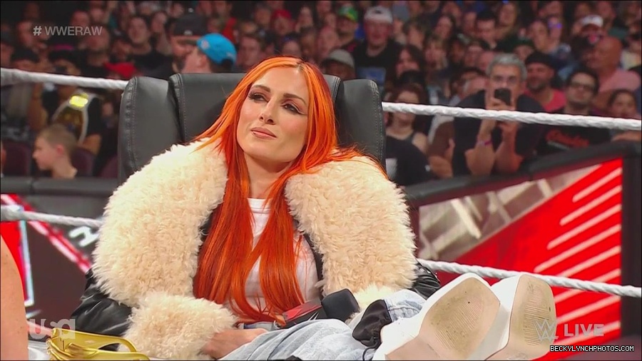 WWE_Monday_Night_Raw_2023_05_22_720p_HDTV_x264-NWCHD_mp4_005306021.jpg