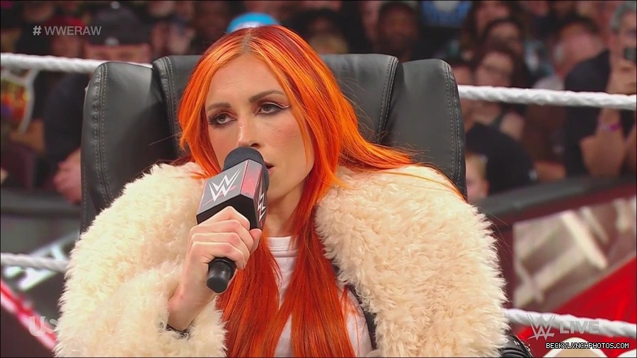WWE_Monday_Night_Raw_2023_05_22_720p_HDTV_x264-NWCHD_mp4_005316432.jpg