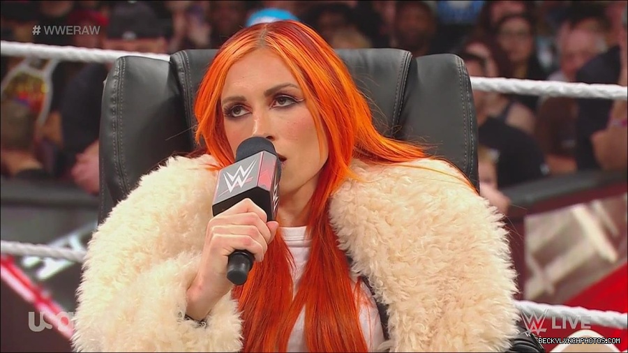 WWE_Monday_Night_Raw_2023_05_22_720p_HDTV_x264-NWCHD_mp4_005318033.jpg