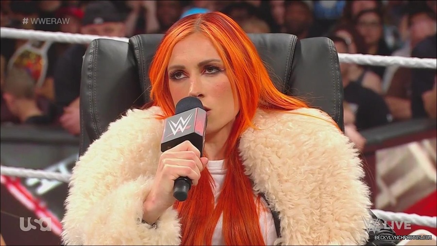 WWE_Monday_Night_Raw_2023_05_22_720p_HDTV_x264-NWCHD_mp4_005320836.jpg