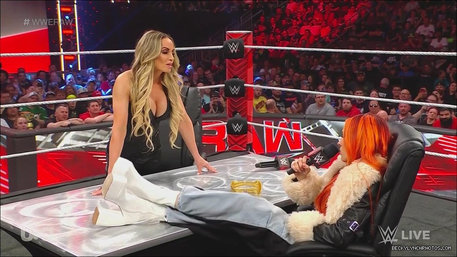 WWE_Monday_Night_Raw_2023_05_22_720p_HDTV_x264-NWCHD_mp4_005322838.jpg