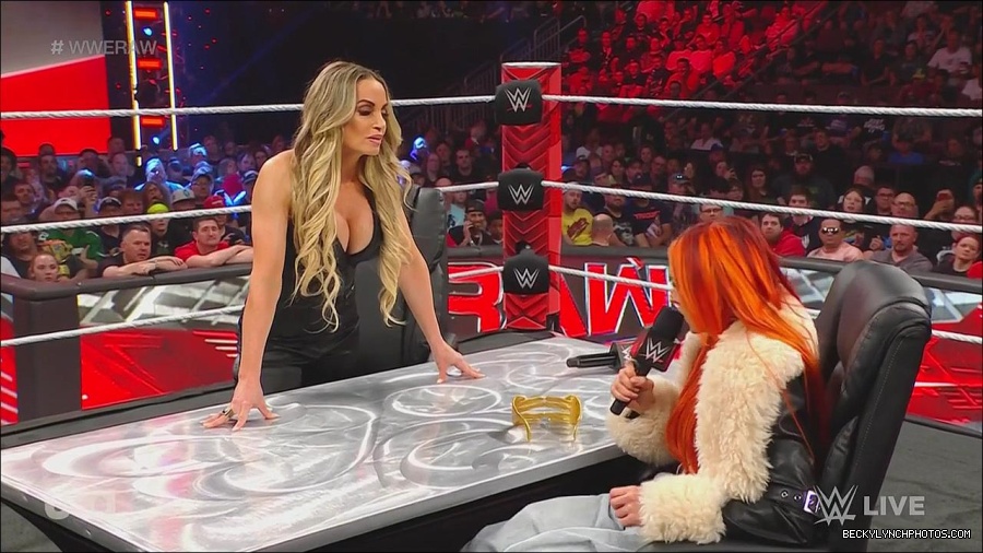 WWE_Monday_Night_Raw_2023_05_22_720p_HDTV_x264-NWCHD_mp4_005325240.jpg