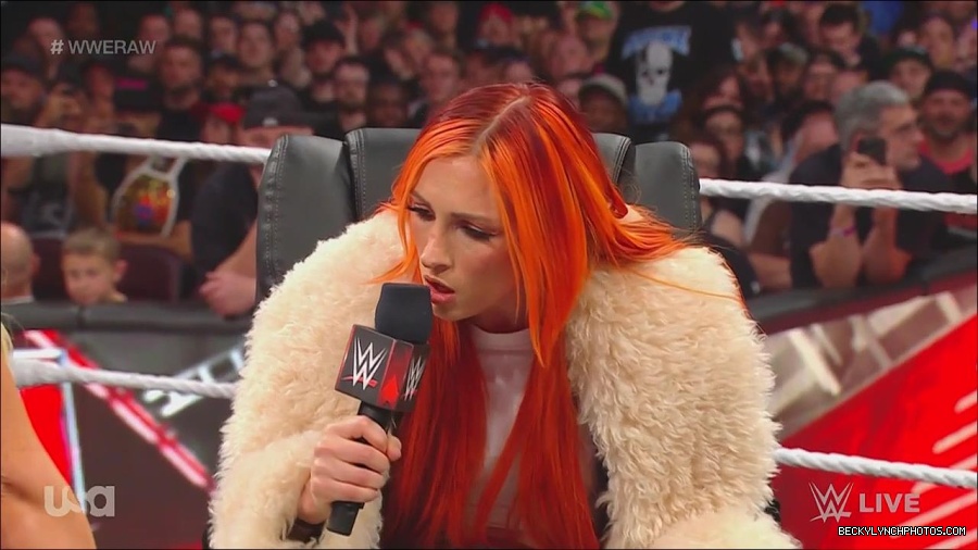 WWE_Monday_Night_Raw_2023_05_22_720p_HDTV_x264-NWCHD_mp4_005326041.jpg