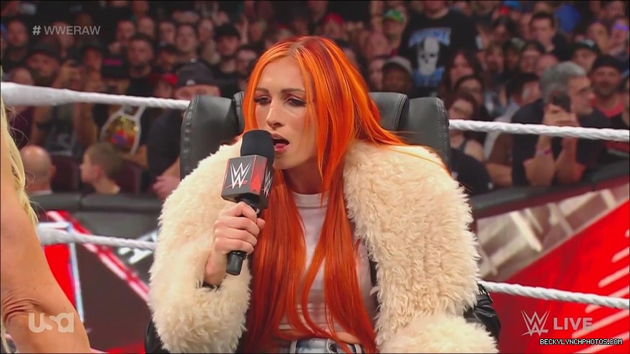 WWE_Monday_Night_Raw_2023_05_22_720p_HDTV_x264-NWCHD_mp4_005326842.jpg