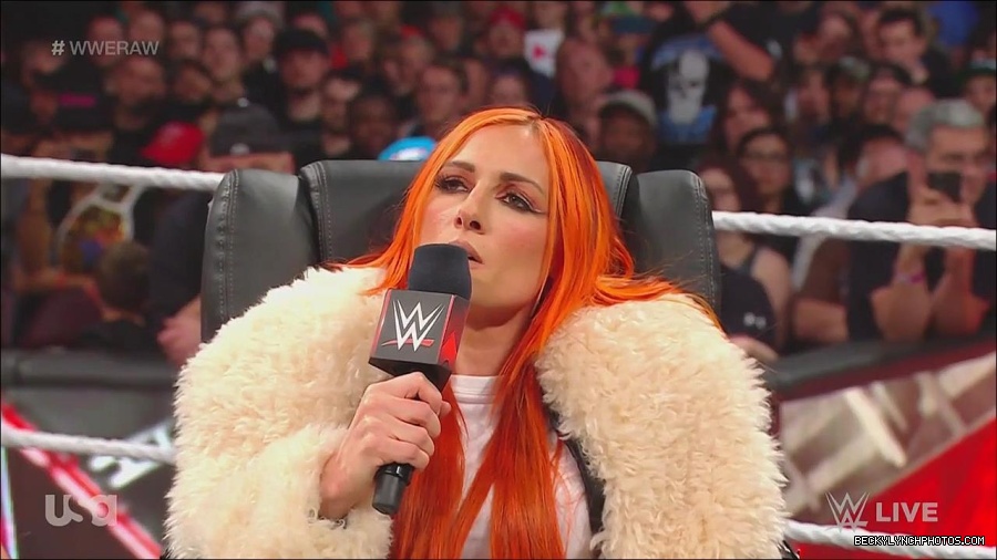 WWE_Monday_Night_Raw_2023_05_22_720p_HDTV_x264-NWCHD_mp4_005332047.jpg