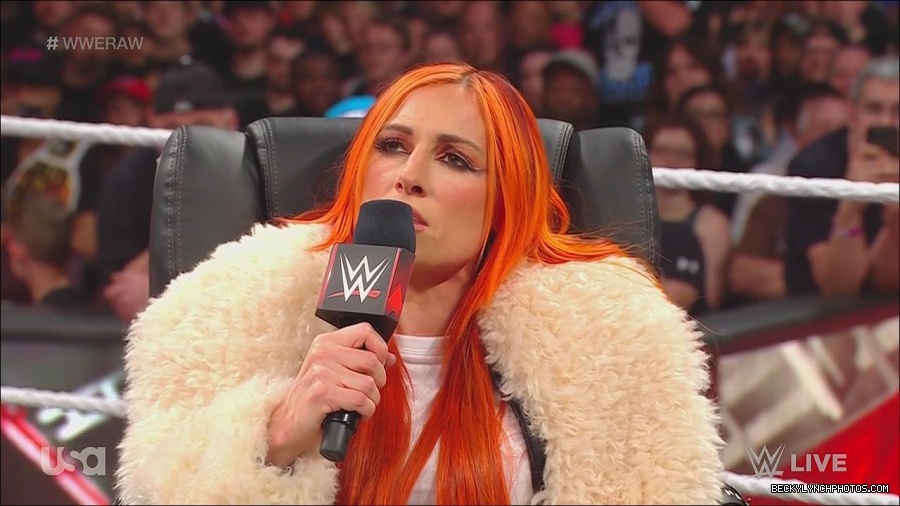WWE_Monday_Night_Raw_2023_05_22_720p_HDTV_x264-NWCHD_mp4_005334450.jpg