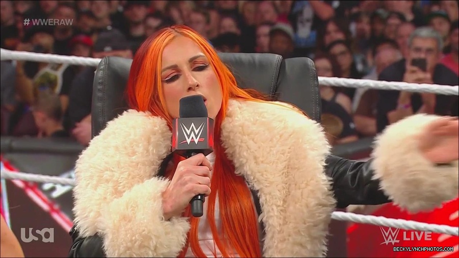 WWE_Monday_Night_Raw_2023_05_22_720p_HDTV_x264-NWCHD_mp4_005338053.jpg