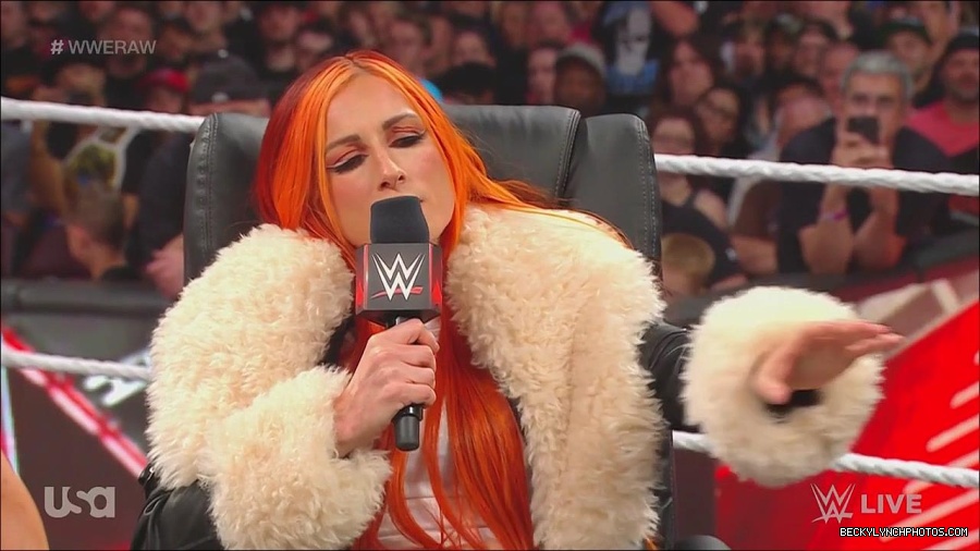 WWE_Monday_Night_Raw_2023_05_22_720p_HDTV_x264-NWCHD_mp4_005338454.jpg