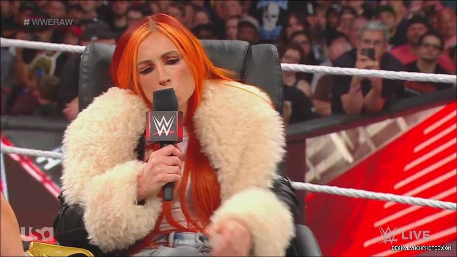WWE_Monday_Night_Raw_2023_05_22_720p_HDTV_x264-NWCHD_mp4_005340856.jpg