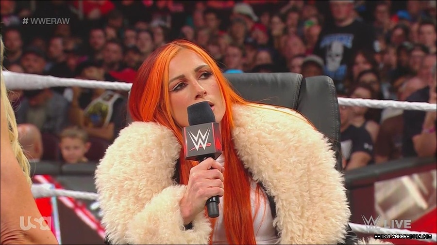 WWE_Monday_Night_Raw_2023_05_22_720p_HDTV_x264-NWCHD_mp4_005348464.jpg