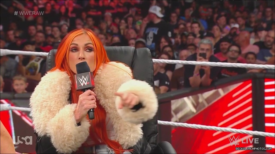 WWE_Monday_Night_Raw_2023_05_22_720p_HDTV_x264-NWCHD_mp4_005351667.jpg