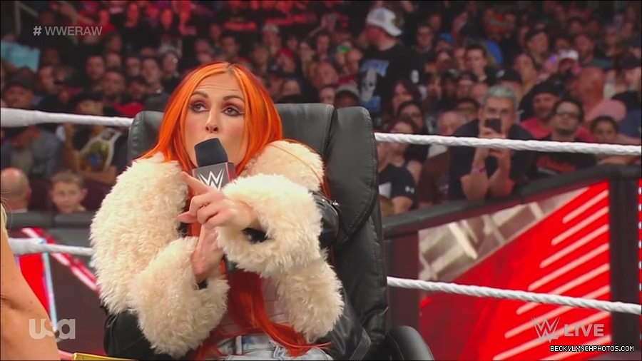 WWE_Monday_Night_Raw_2023_05_22_720p_HDTV_x264-NWCHD_mp4_005352067.jpg