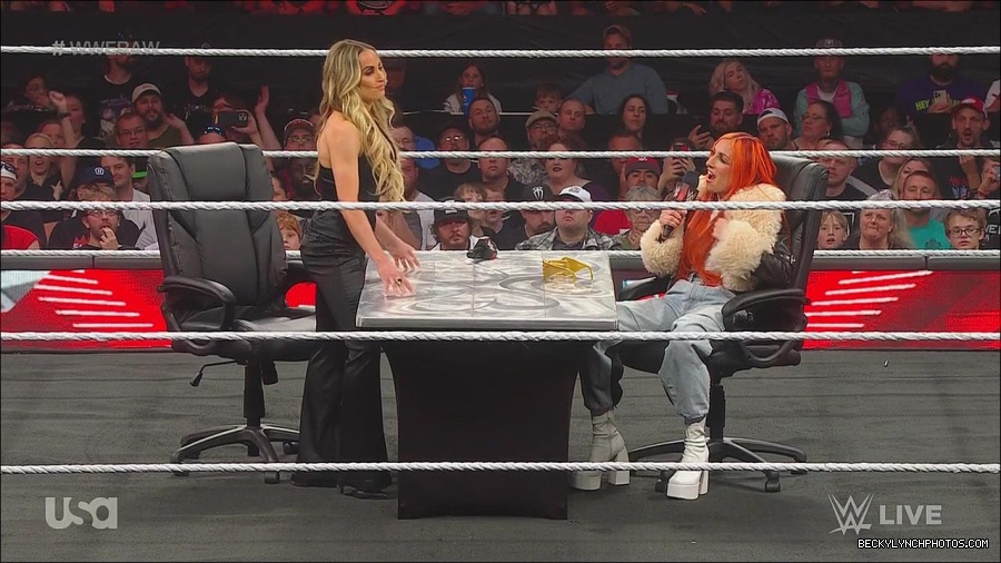 WWE_Monday_Night_Raw_2023_05_22_720p_HDTV_x264-NWCHD_mp4_005353836.jpg