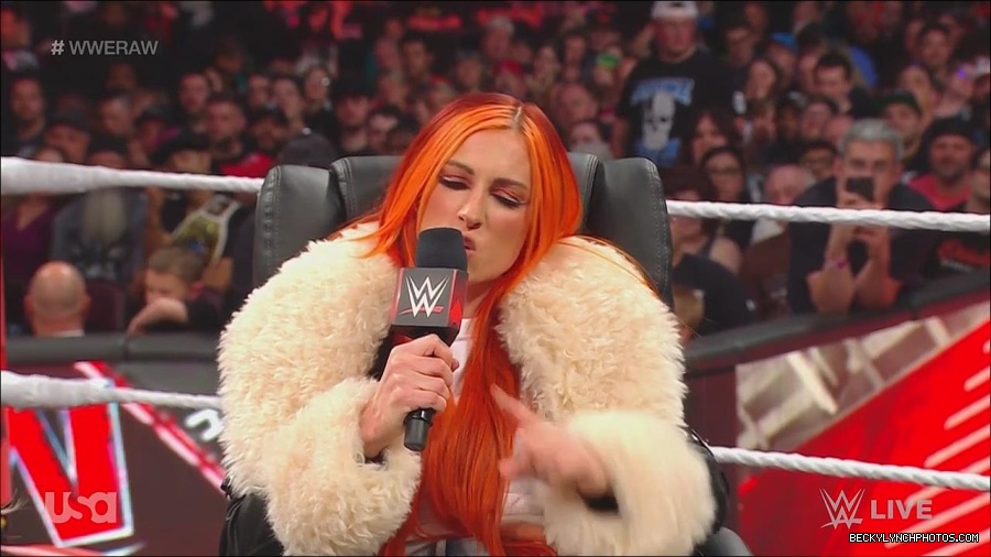WWE_Monday_Night_Raw_2023_05_22_720p_HDTV_x264-NWCHD_mp4_005358240.jpg