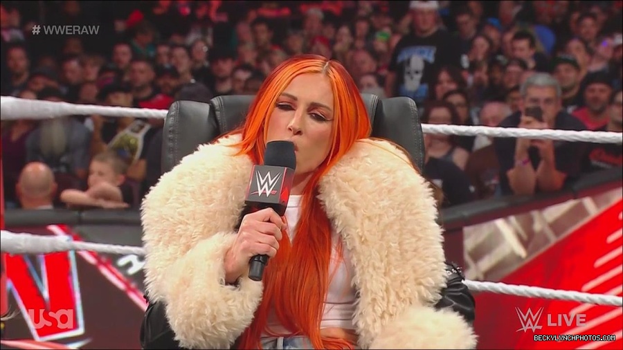 WWE_Monday_Night_Raw_2023_05_22_720p_HDTV_x264-NWCHD_mp4_005359041.jpg