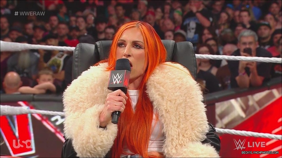 WWE_Monday_Night_Raw_2023_05_22_720p_HDTV_x264-NWCHD_mp4_005362244.jpg