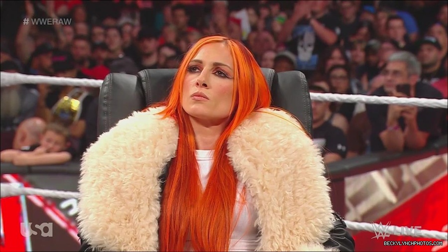 WWE_Monday_Night_Raw_2023_05_22_720p_HDTV_x264-NWCHD_mp4_005368250.jpg